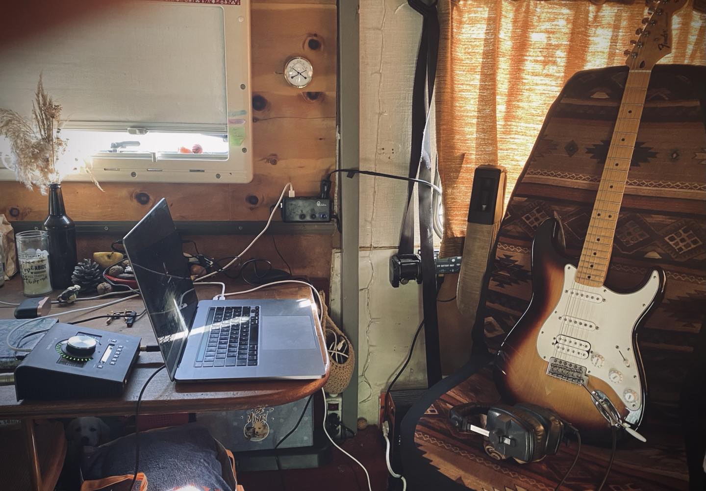 Lost Gipsy Music – Funk Guitar Journey Through the Land of the Groove